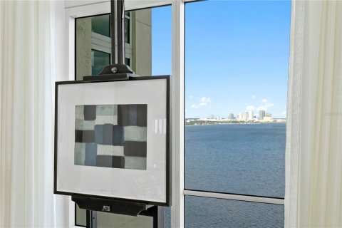 Copropriété à louer à Tampa, Floride: 4 chambres, 570.7 m2 № 2166534 - photo 9