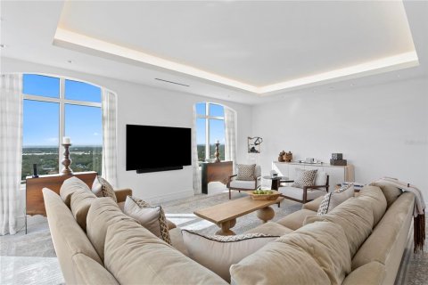 Copropriété à louer à Tampa, Floride: 4 chambres, 570.7 m2 № 2166534 - photo 18