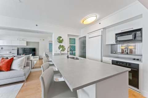 Copropriété à louer à Hallandale Beach, Floride: 1 chambre, 75.34 m2 № 1776019 - photo 12