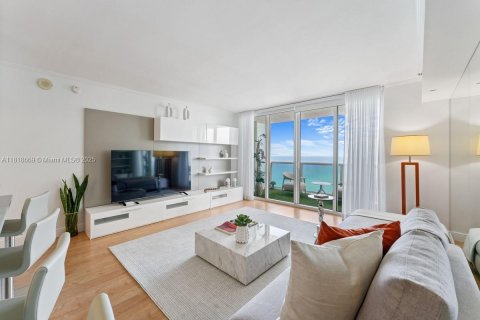 Copropriété à louer à Hallandale Beach, Floride: 1 chambre, 75.34 m2 № 1776019 - photo 5