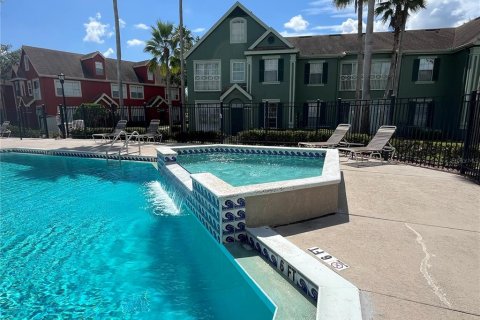 Снять в аренду кондоминиум в Тампа, Флорида 2 комнаты, 126.63м2, № 1879564 - фото 15