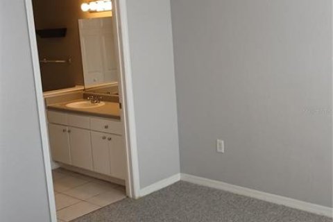 Снять в аренду кондоминиум в Тампа, Флорида 2 комнаты, 126.63м2, № 1879564 - фото 9