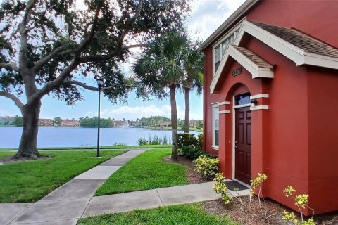 Снять в аренду кондоминиум в Тампа, Флорида 2 комнаты, 126.63м2, № 1879564 - фото 2