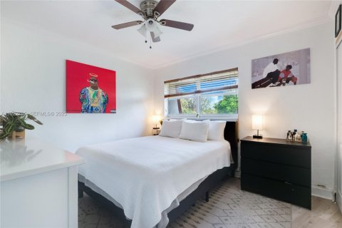 Copropriété à vendre à Pinecrest, Floride: 3 chambres, 119.84 m2 № 1976697 - photo 11