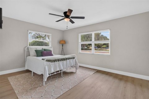 Villa ou maison à vendre à Gulfport, Floride: 2 chambres, 96.9 m2 № 2405480 - photo 20