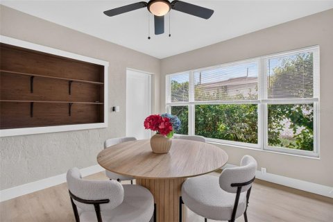 Villa ou maison à vendre à Gulfport, Floride: 2 chambres, 96.9 m2 № 2405480 - photo 17