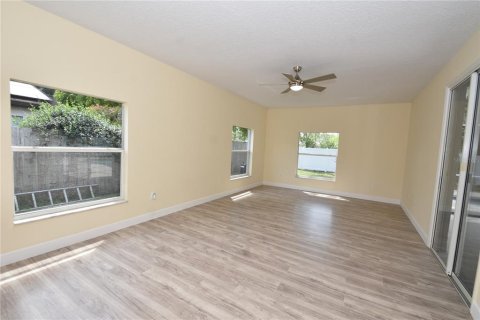 Casa en venta en Palm Coast, Florida, 4 dormitorios, 222.97 m2 № 1856690 - foto 21