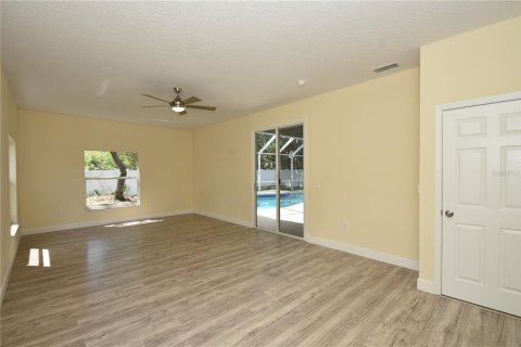 Casa en venta en Palm Coast, Florida, 4 dormitorios, 222.97 m2 № 1856690 - foto 18