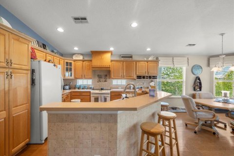 House in Hernando Beach, Florida 3 bedrooms, 158.49 sq.m. № 1736818 - photo 16