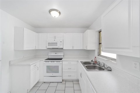 Купить виллу или дом в Даннеллон, Флорида 3 комнаты, 71.35м2, № 1869586 - фото 28