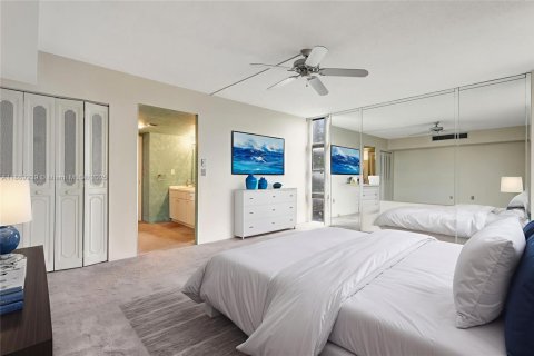 Copropriété à vendre à Aventura, Floride: 2 chambres, 121.52 m2 № 1923089 - photo 14