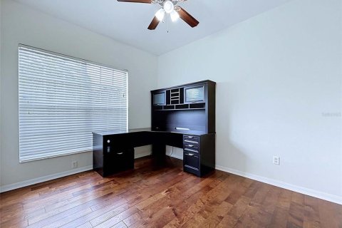 Villa ou maison à louer à Tampa, Floride: 3 chambres, 187.94 m2 № 2411576 - photo 19