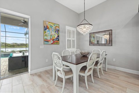 House in Lakewood Ranch, Florida 3 bedrooms, 228.91 sq.m. № 1659245 - photo 20