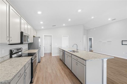 Купить виллу или дом в Парриш, Флорида 12 комнат, 186.45м2, № 2430427 - фото 13