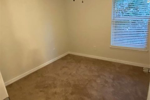 Casa en alquiler en Eustis, Florida, 3 dormitorios, 137.5 m2 № 2299620 - foto 10