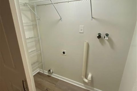 Casa en alquiler en Eustis, Florida, 3 dormitorios, 137.5 m2 № 2299620 - foto 6