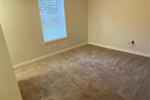 Casa en alquiler en Eustis, Florida, 3 dormitorios, 137.5 m2 № 2299620 - foto 11