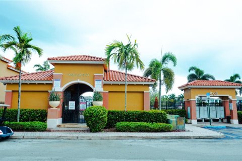 Condo in Pembroke Pines, Florida, 3 bedrooms  № 1806042 - photo 25