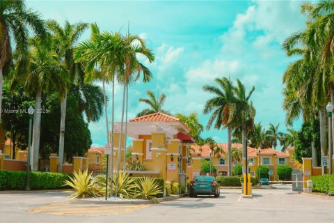 Condo in Pembroke Pines, Florida, 3 bedrooms  № 1806042 - photo 27