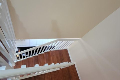 Condo in Pembroke Pines, Florida, 3 bedrooms  № 1806042 - photo 15