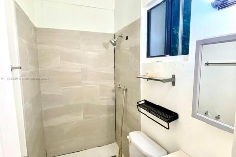 Villa ou maison à louer à Hollywood, Floride: 1 chambre, 28.99 m2 № 1893562 - photo 10