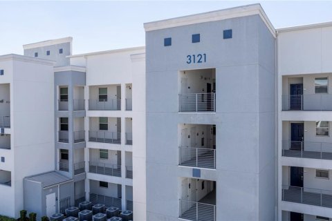 Condominio en Kissimmee, Florida, 2 dormitorios  № 2155372