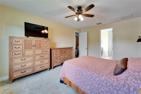 Купить виллу или дом в Ривервью, Флорида 6 комнат, 312.24м2, № 1800080 - фото 28