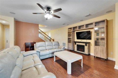 Купить виллу или дом в Ривервью, Флорида 6 комнат, 312.24м2, № 1800080 - фото 14