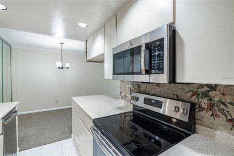 Condominio en venta en Tampa, Florida, 2 dormitorios, 86.96 m2 № 1821023 - foto 5