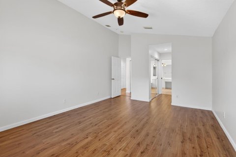 House in Stuart, Florida 4 bedrooms, 206.06 sq.m. № 2348542 - photo 29