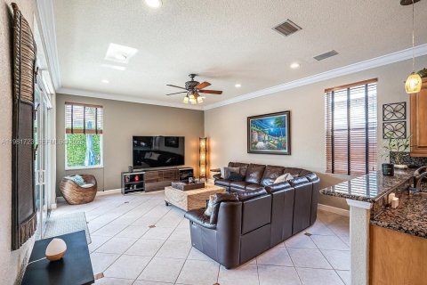 House in Miramar, Florida 6 bedrooms, 349.87 sq.m. № 2043003 - photo 9