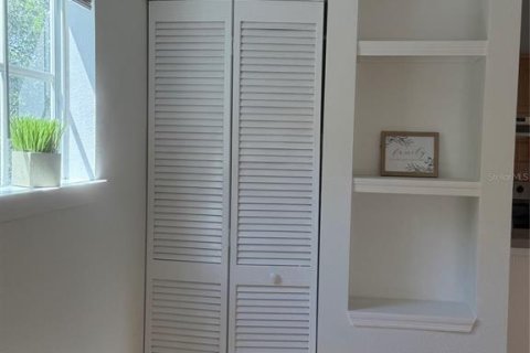 Copropriété à vendre à Tampa, Floride: 1 chambre, 71.72 m2 № 2377769 - photo 4