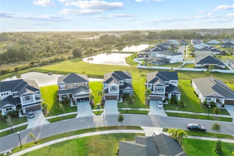 Casa en venta en Wesley Chapel, Florida, 4 dormitorios, 317.91 m2 № 2151720 - foto 2