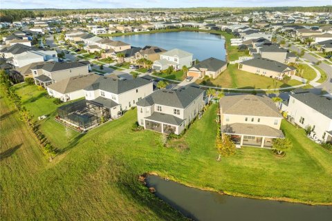 Casa en venta en Wesley Chapel, Florida, 4 dormitorios, 317.91 m2 № 2151720 - foto 20