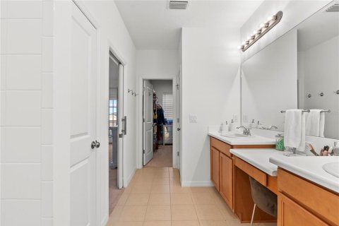 Casa en venta en Wesley Chapel, Florida, 4 dormitorios, 317.91 m2 № 2151720 - foto 27
