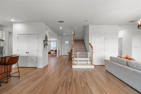 Casa en venta en Wesley Chapel, Florida, 4 dormitorios, 317.91 m2 № 2151720 - foto 22