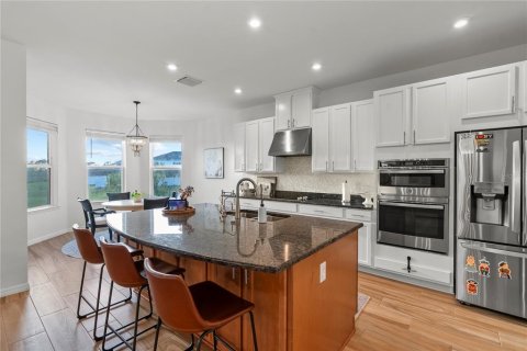 Casa en venta en Wesley Chapel, Florida, 4 dormitorios, 317.91 m2 № 2151720 - foto 10