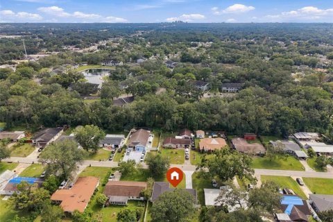 House in Tampa, Florida 3 bedrooms, 123.19 sq.m. № 2396371 - photo 6