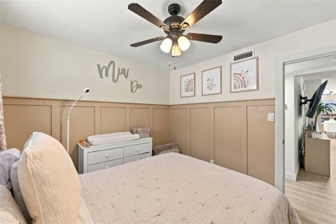 House in Tampa, Florida 3 bedrooms, 123.19 sq.m. № 2396371 - photo 26