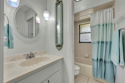 Villa ou maison à vendre à Eustis, Floride: 3 chambres, 182.18 m2 № 1826846 - photo 30