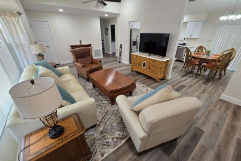 Casa en alquiler en Port Charlotte, Florida, 2 dormitorios, 103.68 m2 № 1620229 - foto 2