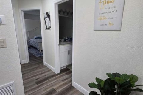 Casa en alquiler en Port Charlotte, Florida, 2 dormitorios, 103.68 m2 № 1620229 - foto 5