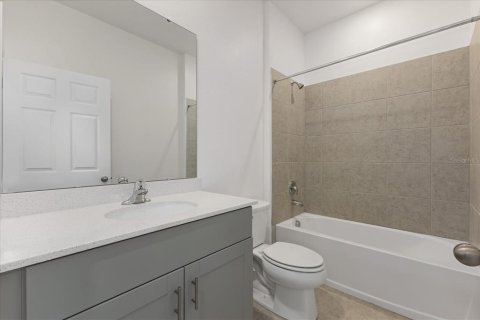 Villa ou maison à vendre à Haines City, Floride: 4 chambres, 164.99 m2 № 2094927 - photo 7