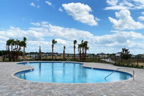 Villa ou maison à vendre à Haines City, Floride: 4 chambres, 164.99 m2 № 2094927 - photo 14