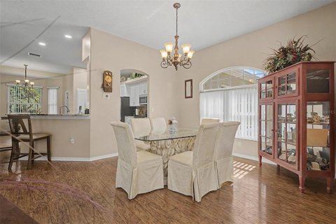 Casa en venta en Spring Hill, Florida, 4 dormitorios, 259.38 m2 № 2157339 - foto 10