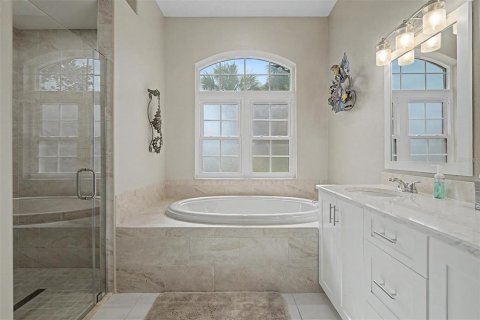 Casa en venta en Spring Hill, Florida, 4 dormitorios, 259.38 m2 № 2157339 - foto 29