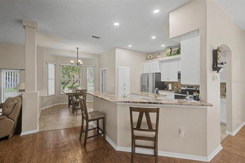Casa en venta en Spring Hill, Florida, 4 dormitorios, 259.38 m2 № 2157339 - foto 12