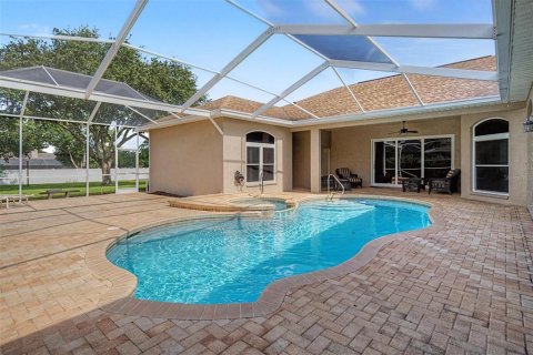 Casa en venta en Spring Hill, Florida, 4 dormitorios, 259.38 m2 № 2157339 - foto 24