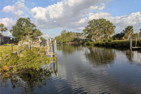 Land in Port Charlotte, Florida № 1249255 - photo 12