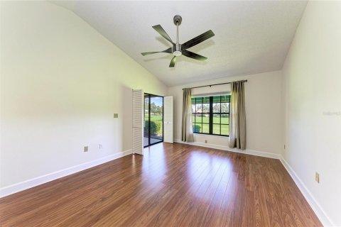 House in Sarasota, Florida 2 bedrooms, 128.21 sq.m. № 2304541 - photo 23